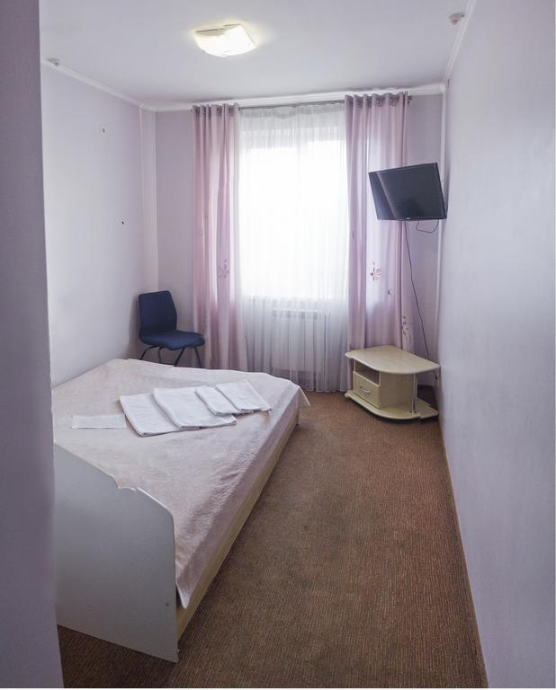 Motel İvano-Frankivsk Oda fotoğraf